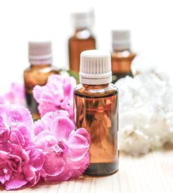 Why Essential Oils Are A Must-Have Ingredient in Natural Beauty Products
