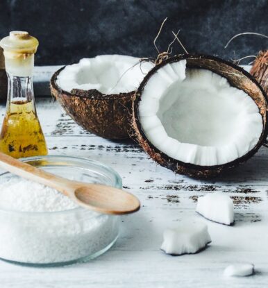 Importance of Keeping Coconut Oil At Home