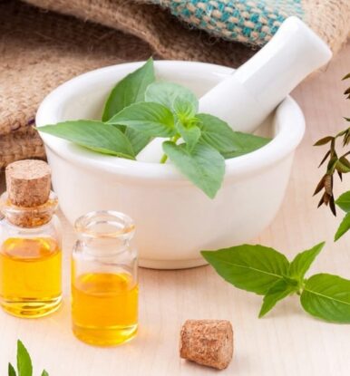 A Comprehensive Guide to Essential Oil Extraction Methods