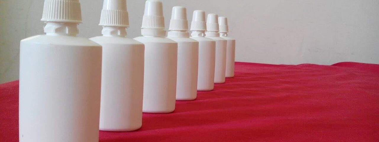 The Essential Role of Aroma Chemicals in Creating Unique Fragrances
