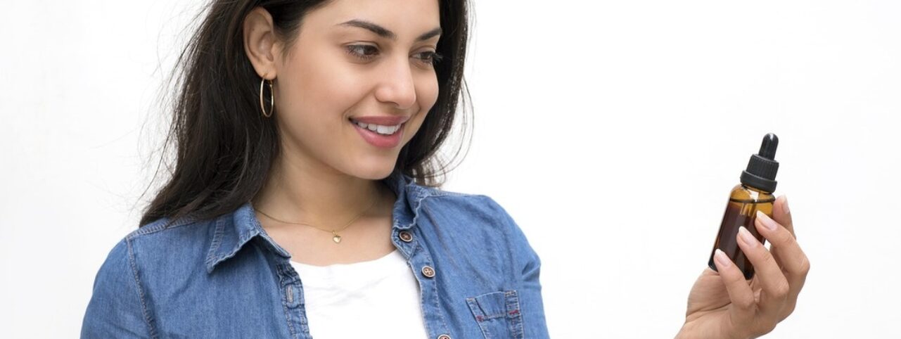 How to Choose the Right Natural Oil for Your Skin Type