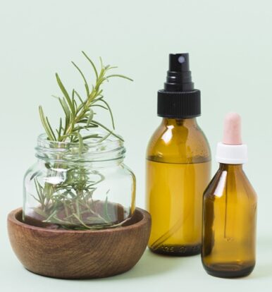 Pure, Conventional vs. Organic Essential Oils — What B2B Buyers Need to Know