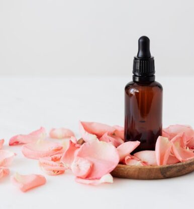 Benefits of Rose Water for Skin: A Formulation and Sourcing Guide for Skincare Brands