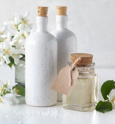 Exploring the Aromatic Benefits of Jasmine Certified Organic Oil