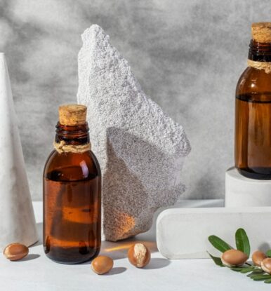 Why Argan Oil Is Perfect For Strong And Healthy Nails?