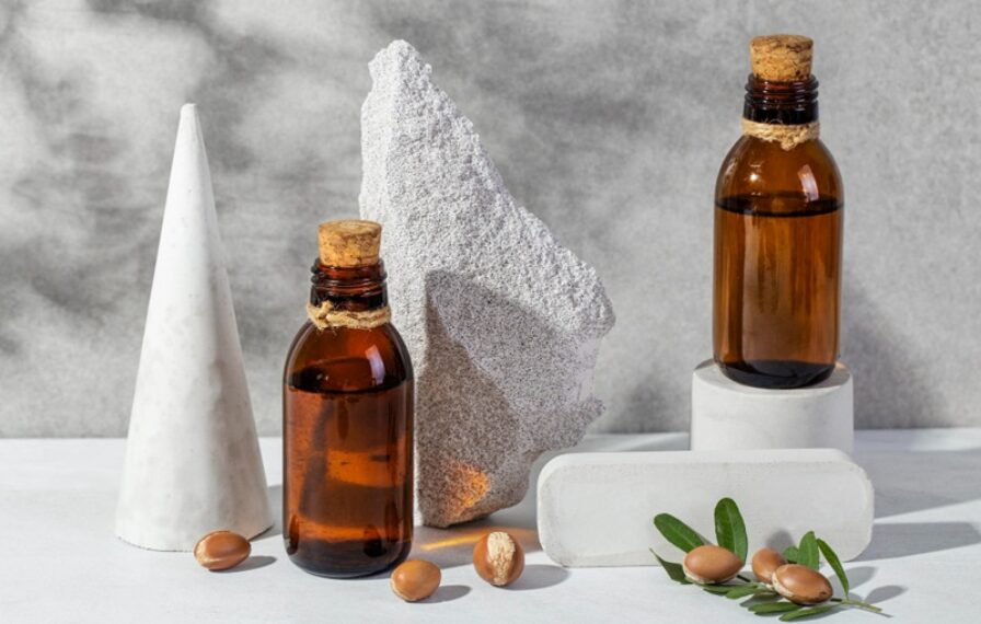Why Argan Oil Is Perfect For Strong And Healthy Nails?