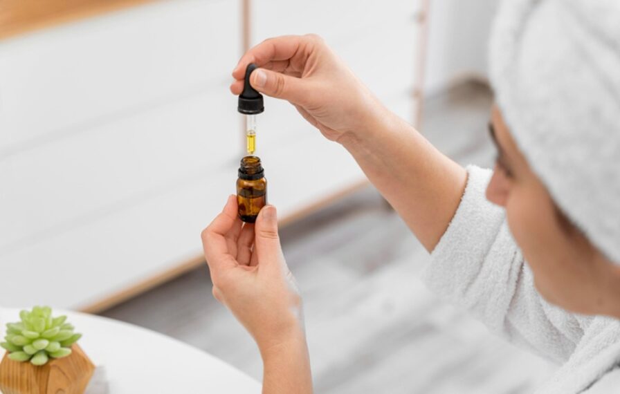 Fight Wrinkles with These Essential Oils for Younger Looking Skin